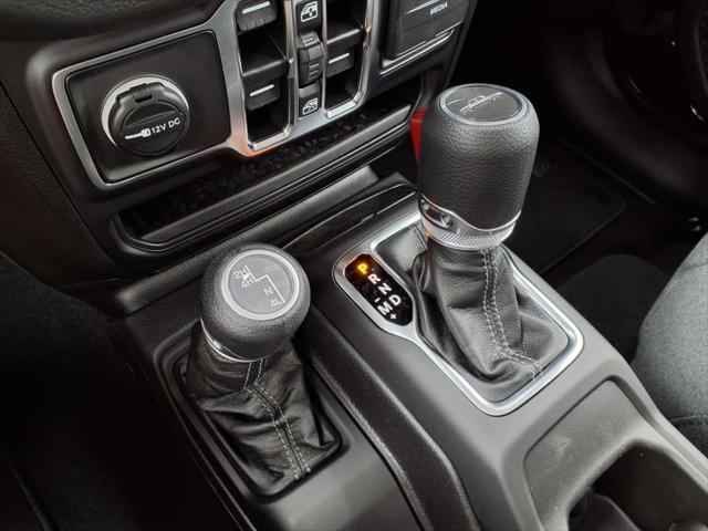 new 2025 Jeep Gladiator car, priced at $40,631