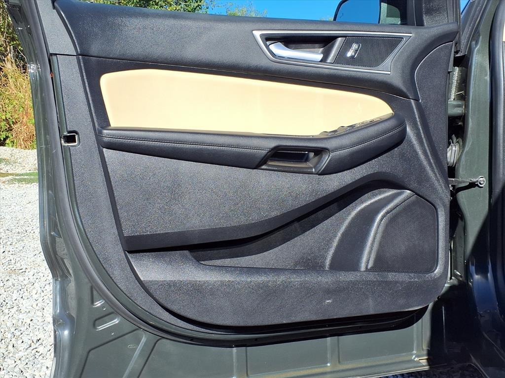 used 2022 Ford Edge car, priced at $19,498