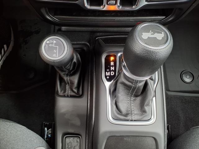 new 2025 Jeep Wrangler car, priced at $43,916