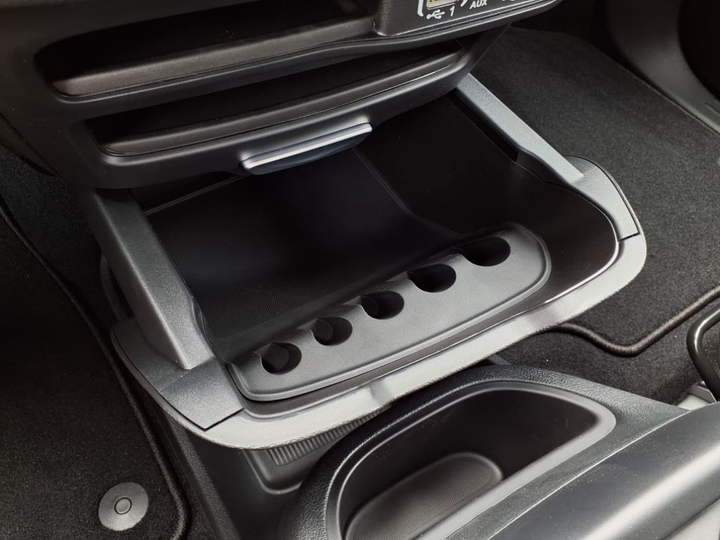 new 2025 Chrysler Pacifica car, priced at $39,727