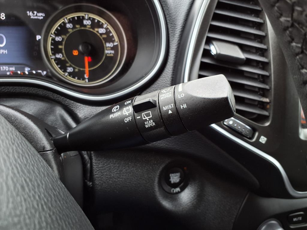 used 2022 Jeep Cherokee car, priced at $25,700