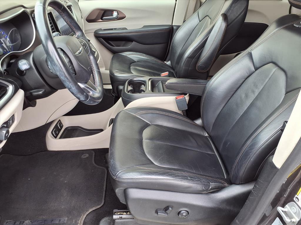 used 2017 Chrysler Pacifica car, priced at $13,000