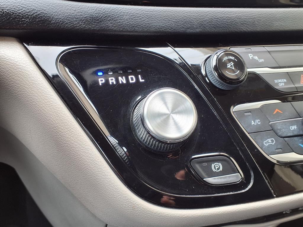 used 2017 Chrysler Pacifica car, priced at $13,000