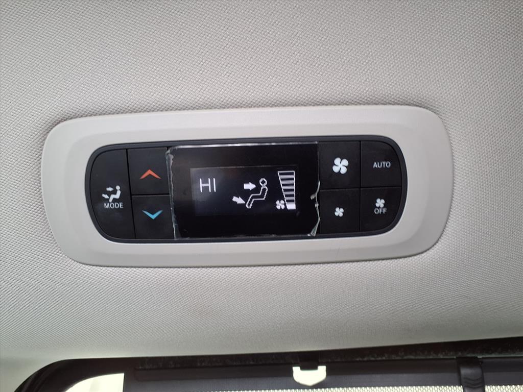 used 2017 Chrysler Pacifica car, priced at $13,000