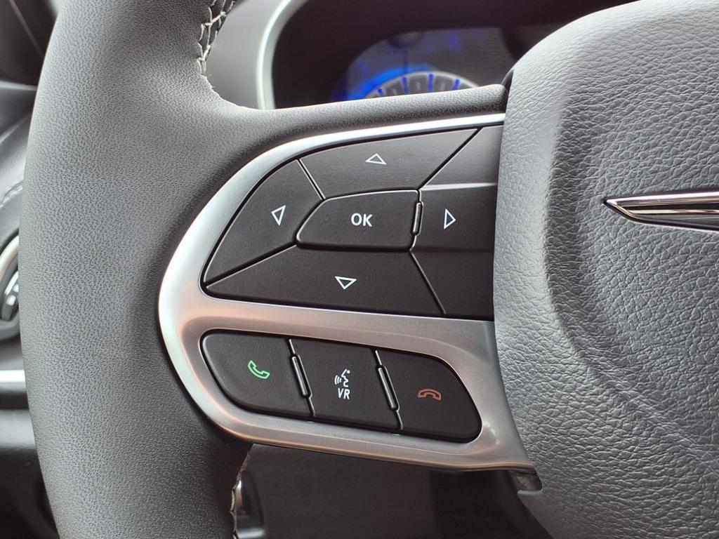 new 2026 Chrysler Pacifica car, priced at $42,438