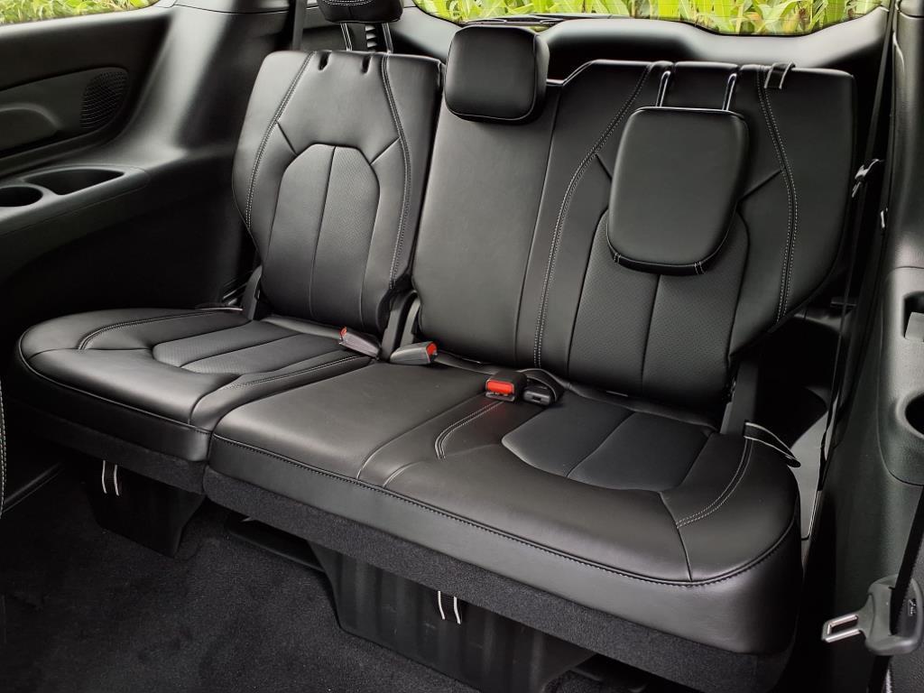 new 2026 Chrysler Pacifica car, priced at $42,438