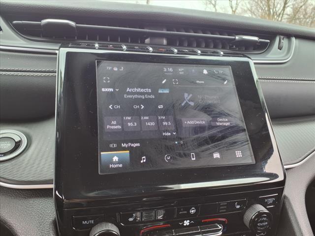 used 2024 Jeep Grand Cherokee car, priced at $32,400