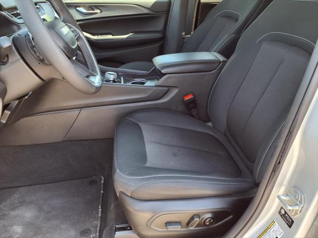 used 2024 Jeep Grand Cherokee car, priced at $29,600
