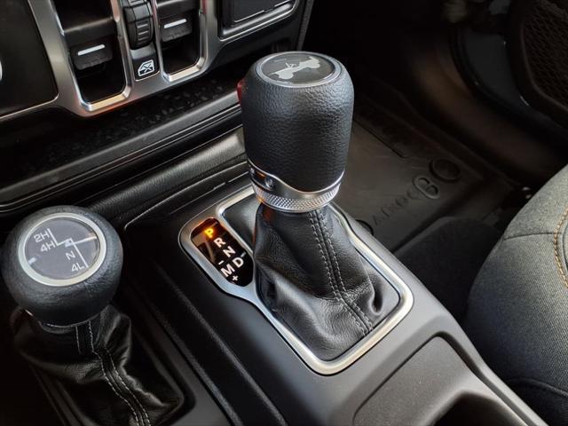 new 2025 Jeep Wrangler car, priced at $44,916