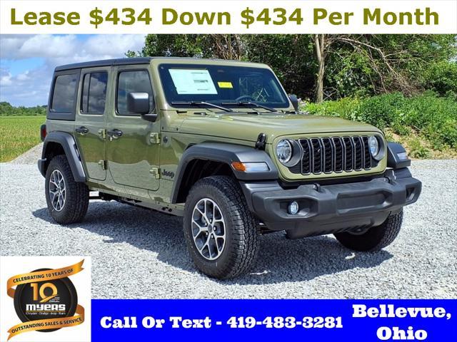 new 2025 Jeep Wrangler car, priced at $43,916