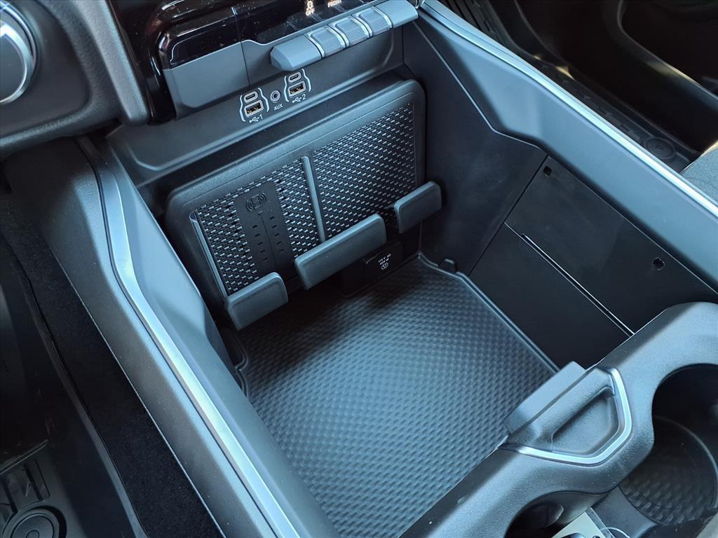 new 2025 Ram 1500 car