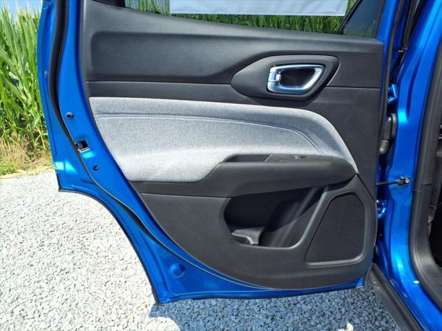 new 2025 Jeep Compass car, priced at $28,068