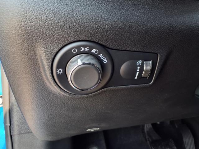 new 2025 Jeep Compass car, priced at $28,068