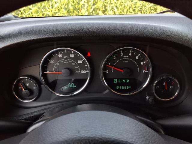 used 2015 Jeep Wrangler Unlimited car, priced at $15,824