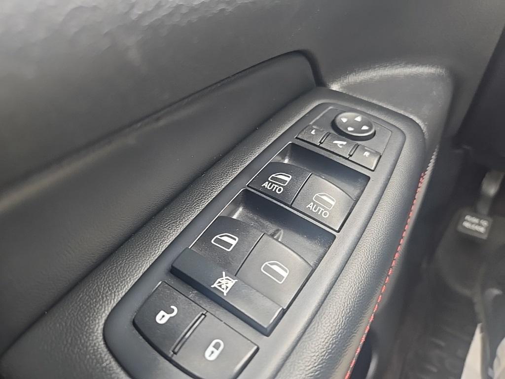 used 2017 Jeep Grand Cherokee car, priced at $19,121