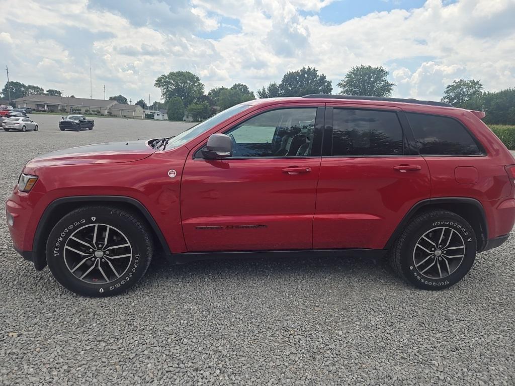 used 2017 Jeep Grand Cherokee car, priced at $19,121