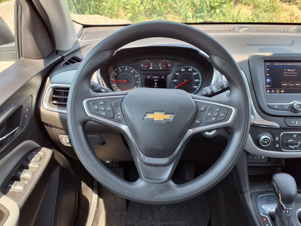 used 2022 Chevrolet Equinox car, priced at $18,900