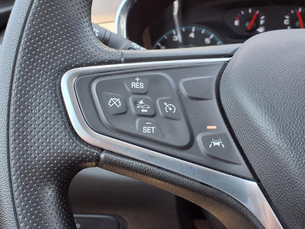 used 2022 Chevrolet Equinox car, priced at $18,900