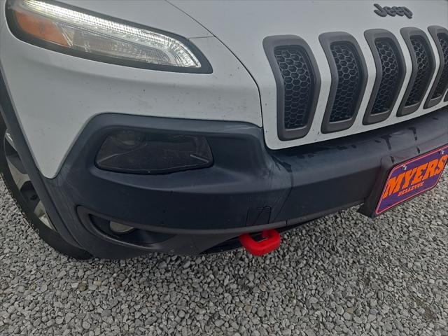 used 2016 Jeep Cherokee car, priced at $11,800