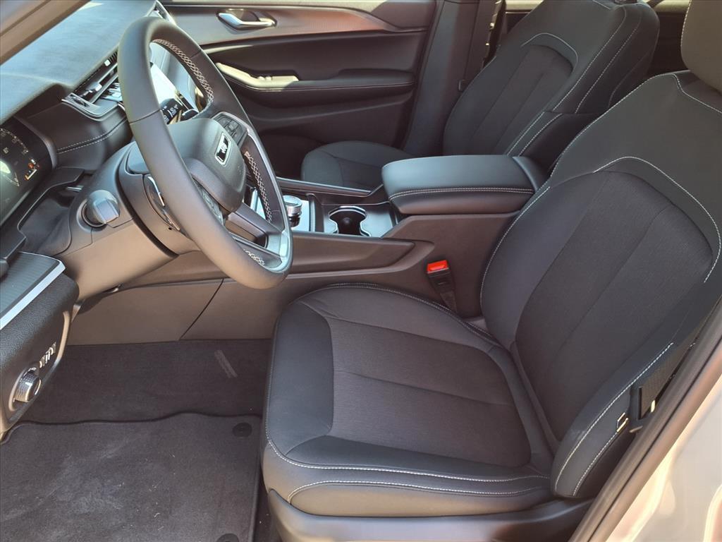 new 2025 Jeep Grand Cherokee L car, priced at $41,823