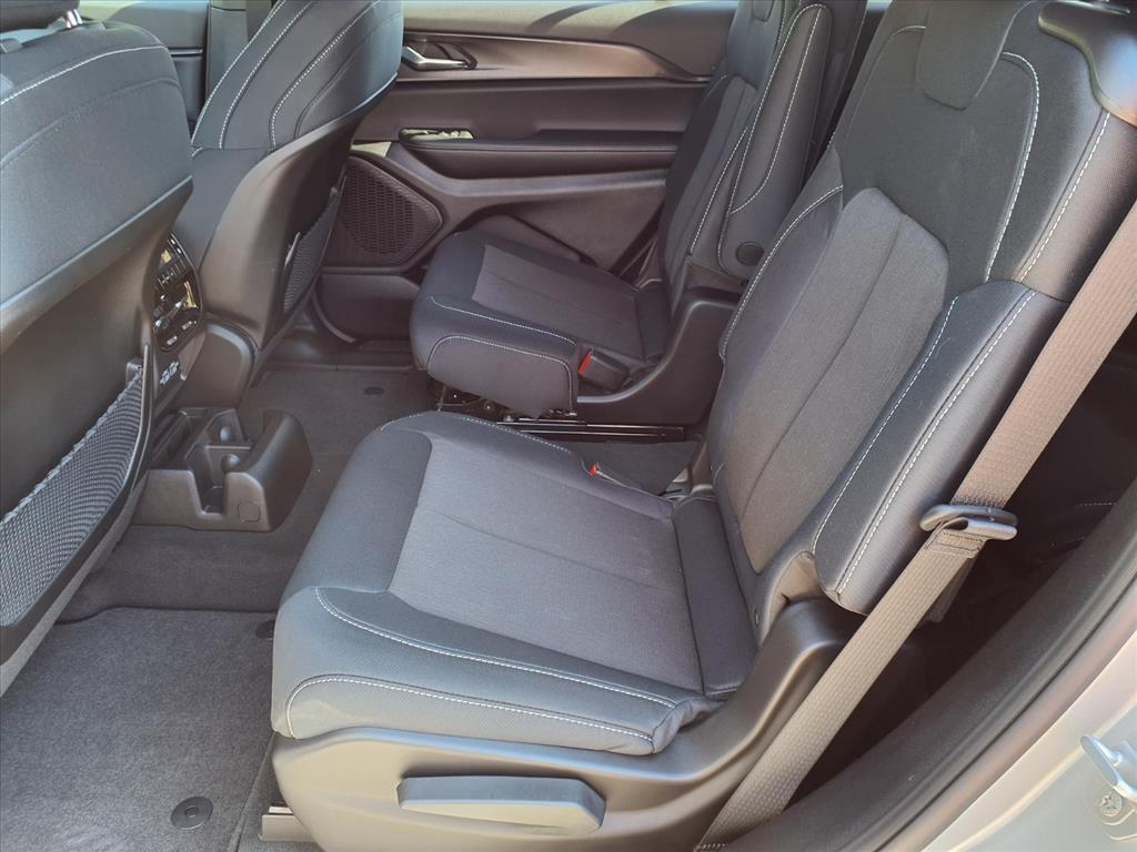 new 2025 Jeep Grand Cherokee L car, priced at $41,823