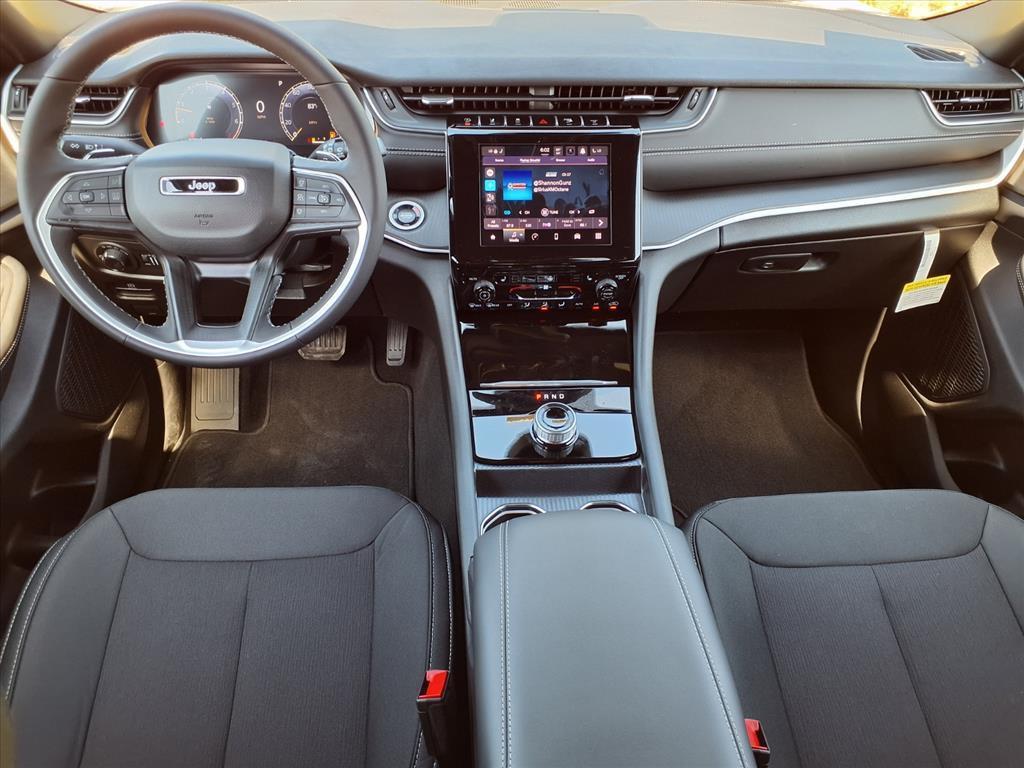 new 2025 Jeep Grand Cherokee L car, priced at $41,823