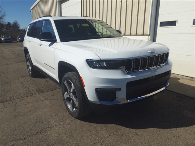 new 2024 Jeep Grand Cherokee L car, priced at $51,730