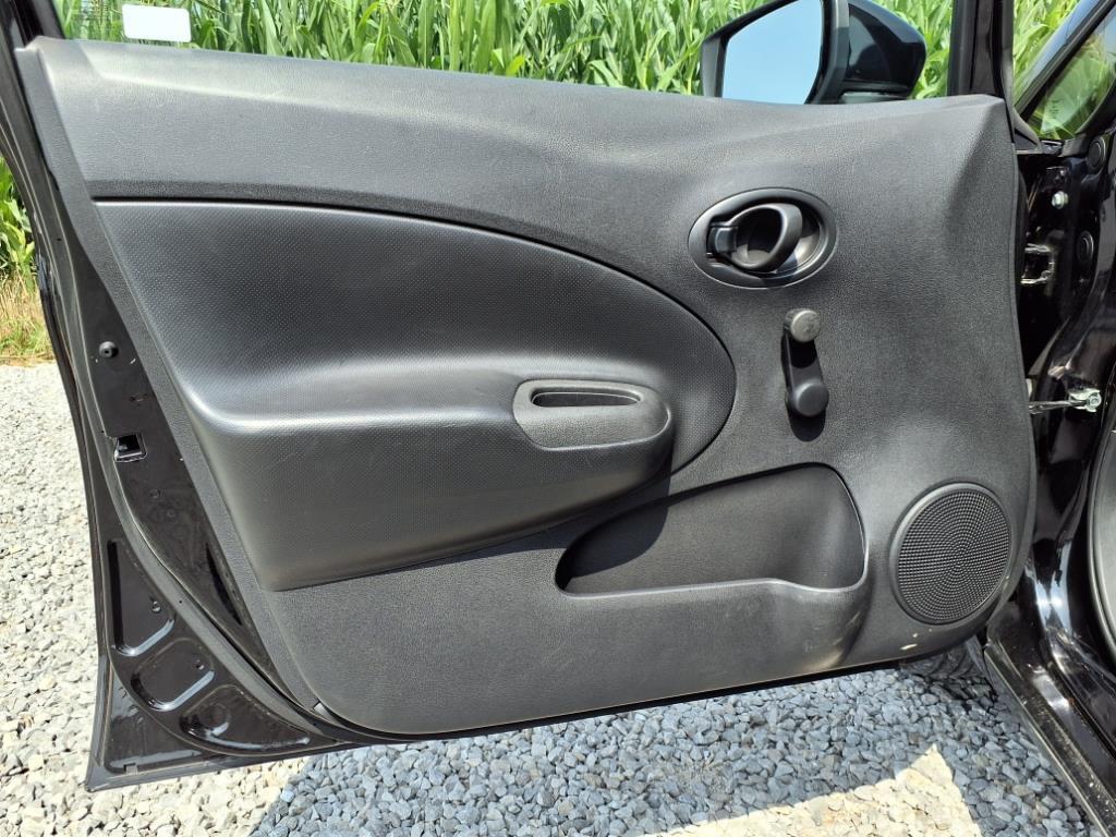 used 2017 Nissan Versa Note car, priced at $8,400