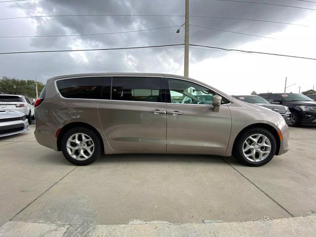 used 2018 Chrysler Pacifica car, priced at $16,999