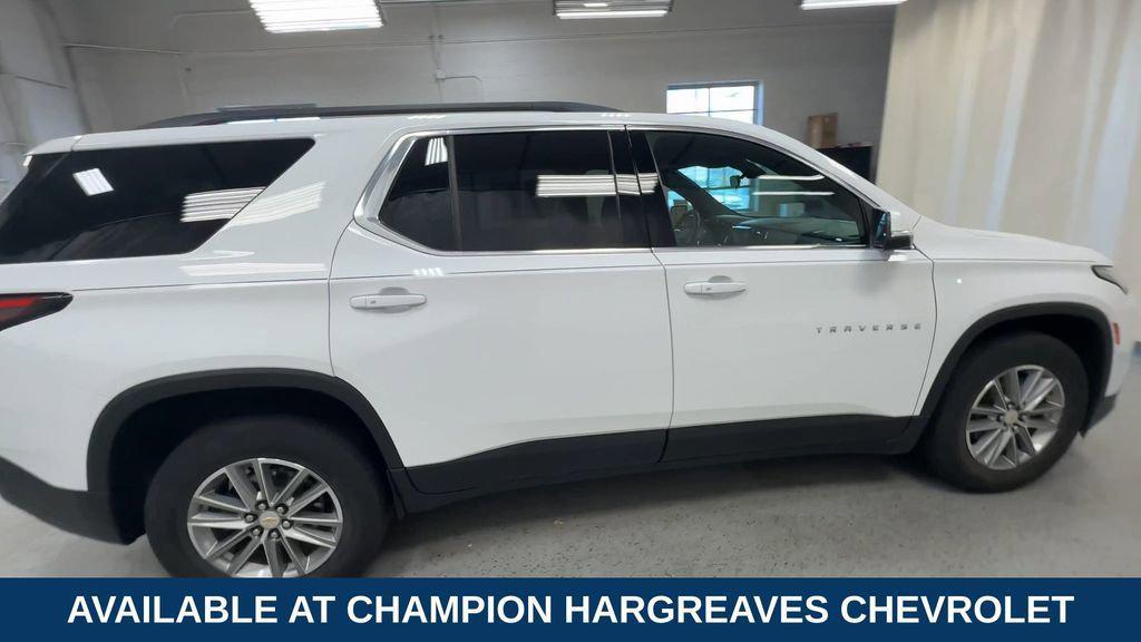used 2023 Chevrolet Traverse car, priced at $26,999