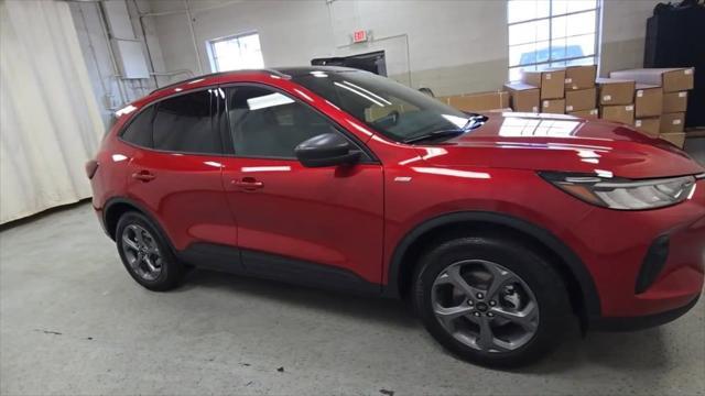 used 2025 Ford Escape car, priced at $32,219
