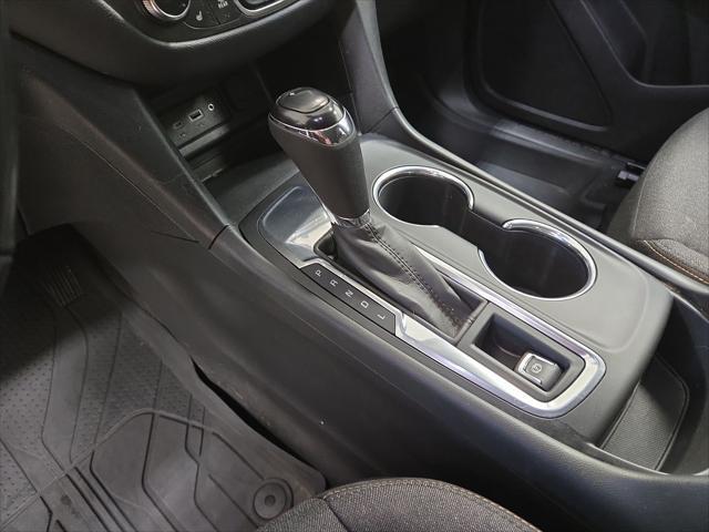 used 2021 Chevrolet Equinox car, priced at $18,005
