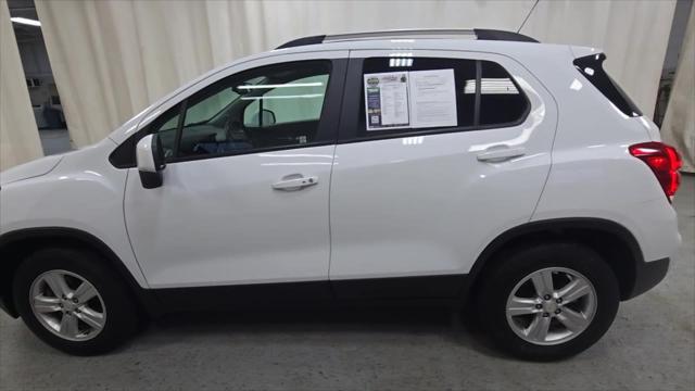 used 2022 Chevrolet Trax car, priced at $19,006