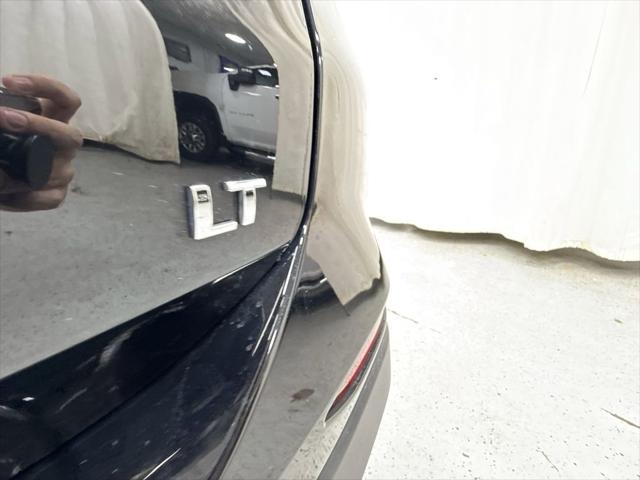 used 2023 Chevrolet Equinox car, priced at $20,356