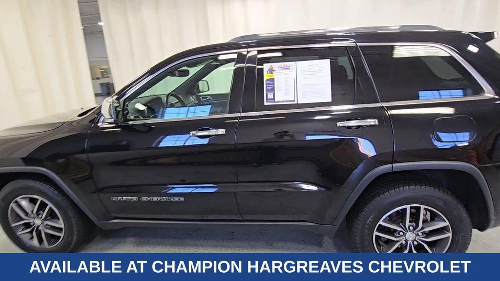 used 2018 Jeep Grand Cherokee car, priced at $17,148