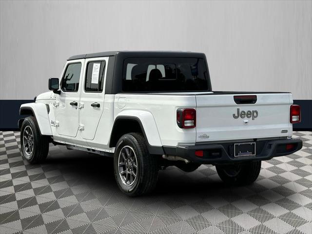 used 2023 Jeep Gladiator car, priced at $32,125