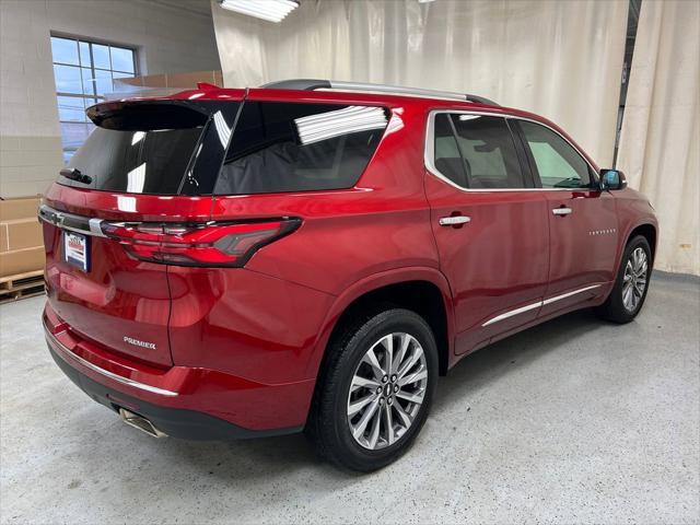 used 2022 Chevrolet Traverse car, priced at $38,260