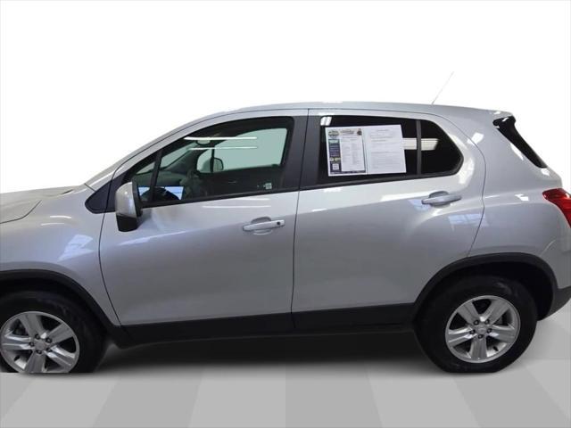 used 2022 Chevrolet Trax car, priced at $19,281