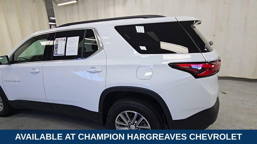 used 2023 Chevrolet Traverse car, priced at $29,999
