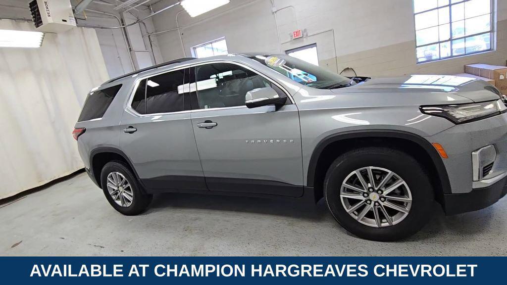used 2023 Chevrolet Traverse car, priced at $30,999
