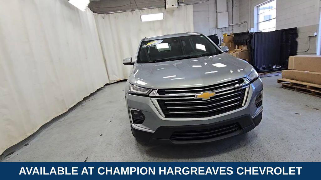 used 2023 Chevrolet Traverse car, priced at $30,999
