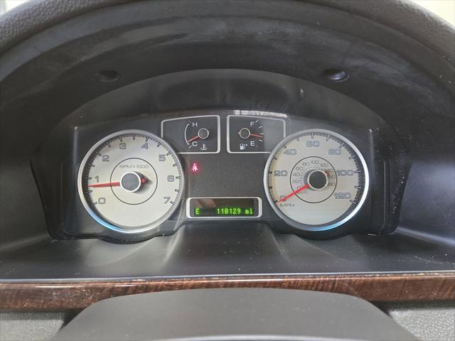 used 2008 Ford Taurus car, priced at $5,000