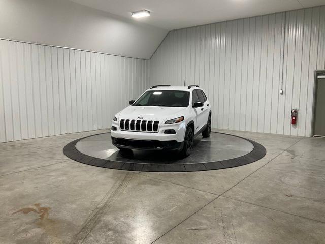 used 2016 Jeep Cherokee car, priced at $13,374