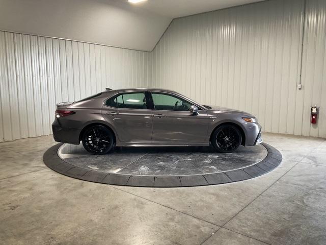 used 2021 Toyota Camry Hybrid car, priced at $25,004