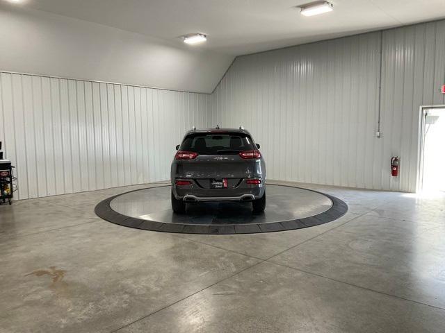 used 2018 Jeep Cherokee car, priced at $14,639