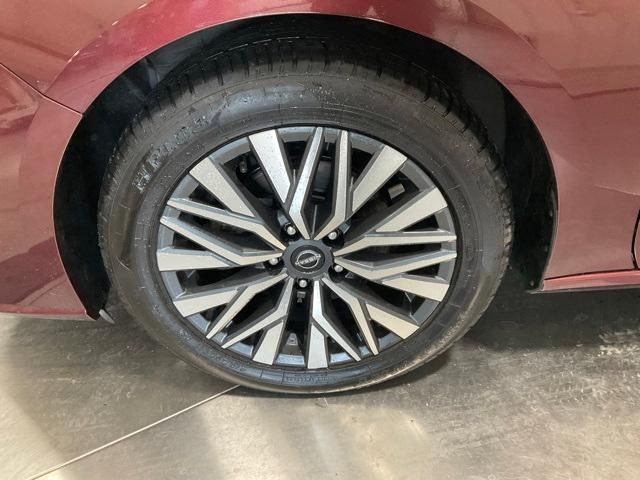 used 2023 Nissan Altima car, priced at $19,094