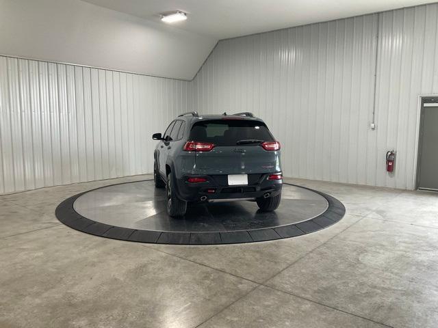 used 2015 Jeep Cherokee car, priced at $12,047