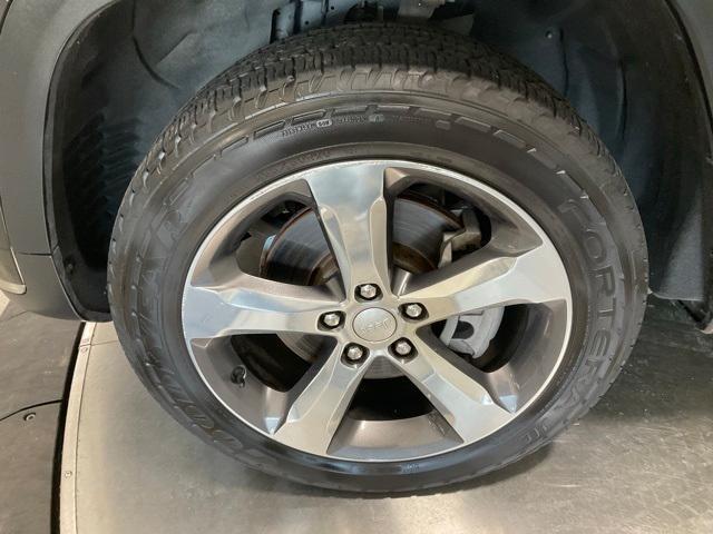 used 2022 Jeep Grand Cherokee L car, priced at $28,272