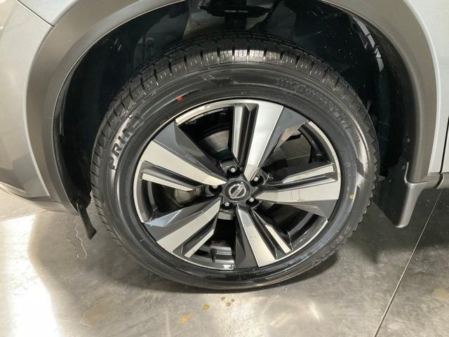 used 2021 Nissan Rogue car, priced at $22,952