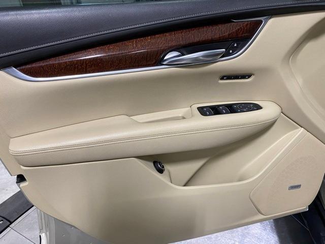 used 2017 Cadillac XT5 car, priced at $20,549
